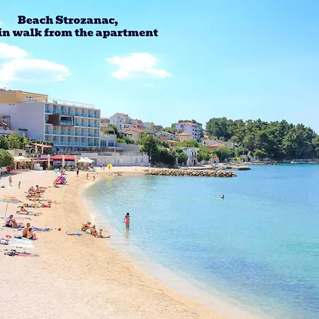 A 8 W Terrace & Sea View 4 Min Walk To Podstrana