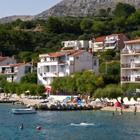 A 8 W Terrace & Sea View 4 Min Walk To Apartmán Podstrana